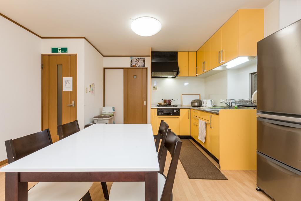 Awaza House 2 Apartment Osaka Bagian luar foto