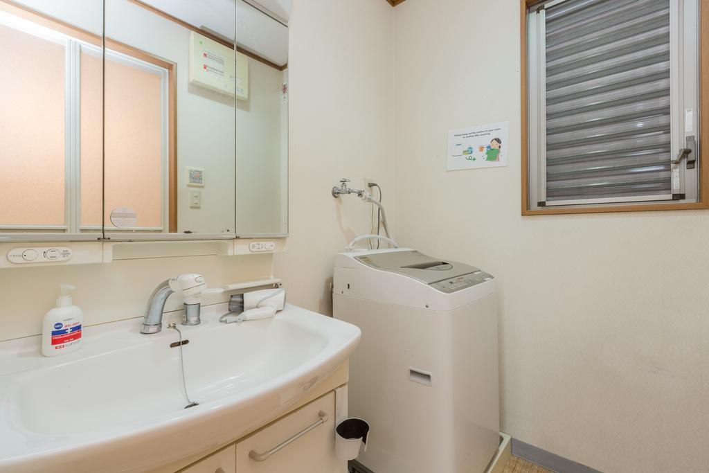 Awaza House 2 Apartment Osaka Bagian luar foto