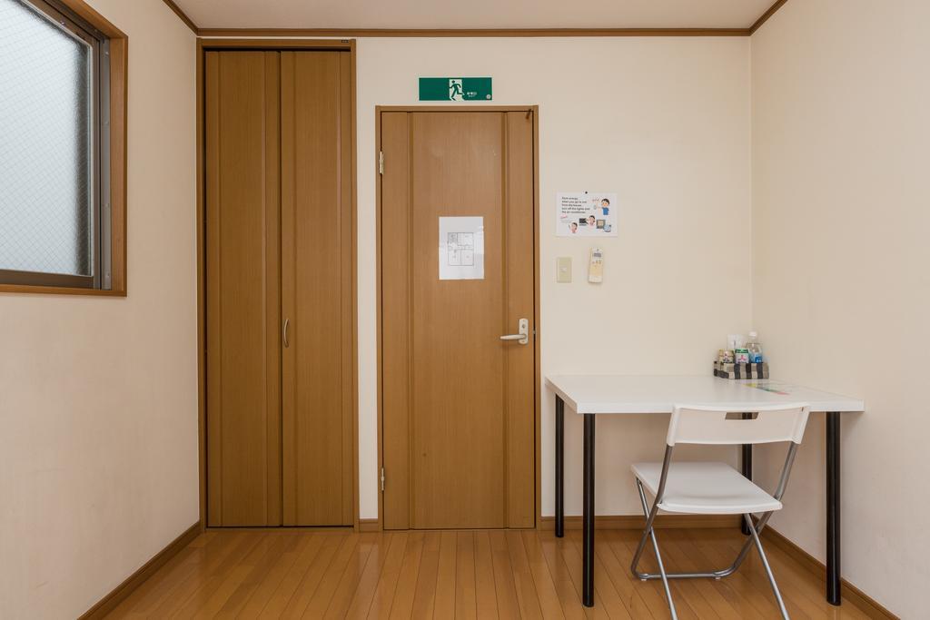 Awaza House 2 Apartment Osaka Bagian luar foto