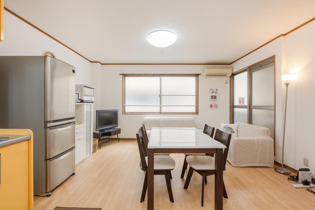 Awaza House 2 Apartment Osaka Bagian luar foto